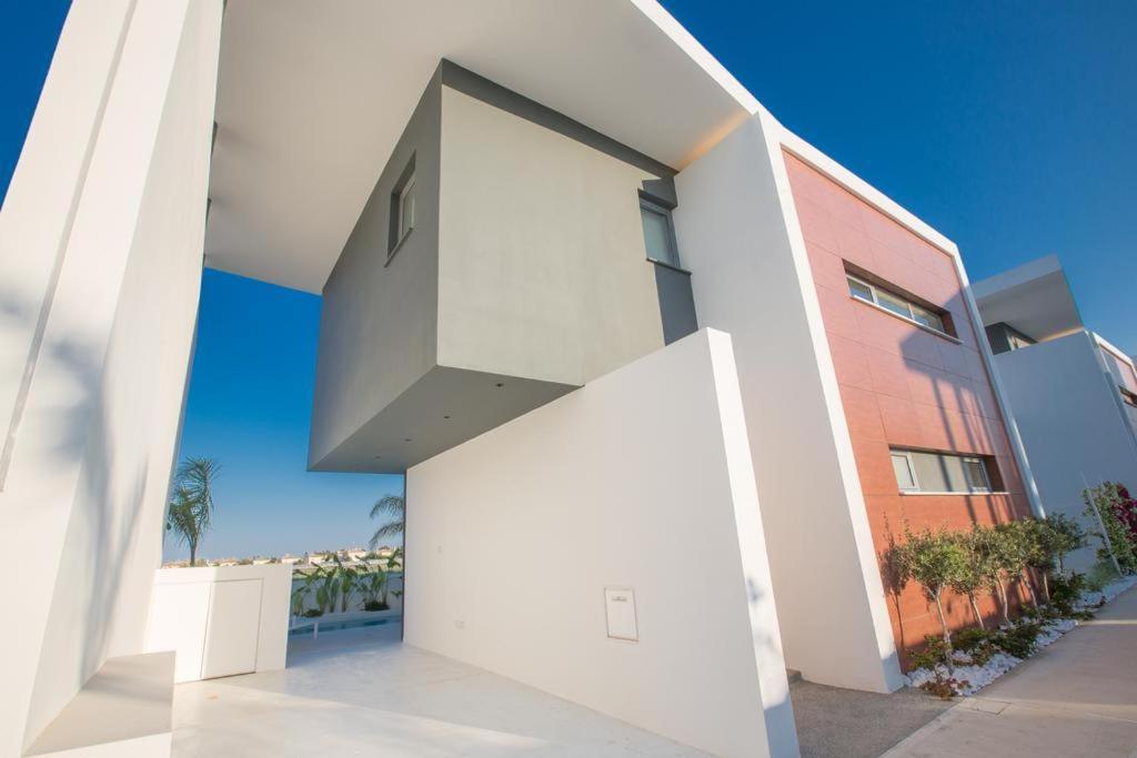 The White H Villa, Protaras, Fresh And Peaceful Paralimni Buitenkant foto